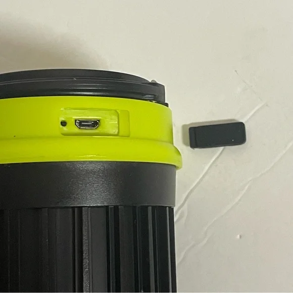 Adventuridge Rechargeable Green and Black Bug Zapper Light With Lantern - Picture 5 of 8